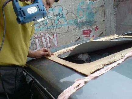 Hogyan kell telepíteni az ajtót a saját kezével