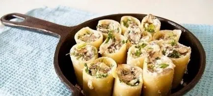 Cannelloni töltve - recepteket húst, csirkét, gomba és spenót (gomba) Cannelloni töltött - receptek húst, csirkét, gombát és a spenót