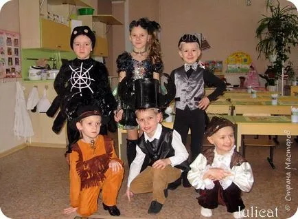 Farsangi jelmezek Bátran zümmögő repülni, és szúnyog ország mesterek