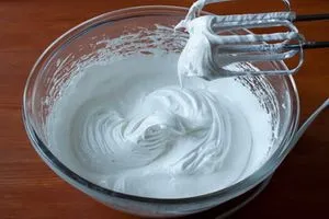 Kalács a torta (piskóta, csokoládé, méz) receptek (sütemény) Kalács a torta (piskóta, csokoládé, méz) receptek