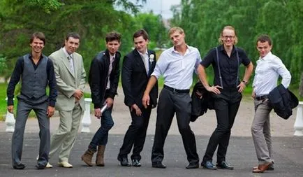 Suit az esküvő, amit viselni, hogy a férfi (viselni) Suit az esküvő, hogy mit lehet viselni a férfi