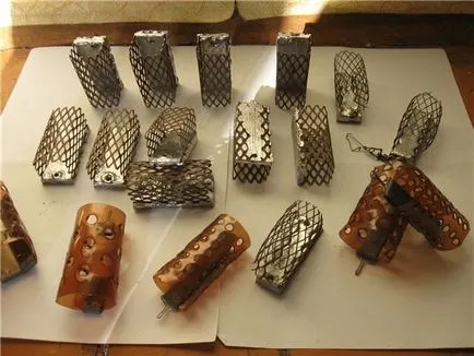 Adagolók Feeder saját kezűleg a jelenlegi, úszó (adagoló) Adagolók Feeder saját kezűleg a jelenlegi, úszó
