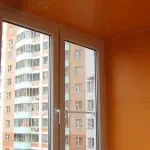 A tető alatt az erkélyen kezét, hogyan, hogy a javításokat és a szigetelés (javítás) A tető alatt az erkélyen kezét, hogyan, hogy a javításokat, és a hőszigetelés