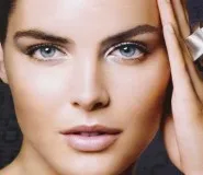 Fény smink minden nap (fotó és videó) (smink technikákat tüdő) Fény make-up minden nap (fotók és videó)