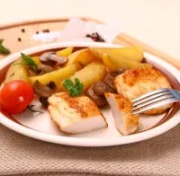 Csirke a csomagban a sütéshez - lépésről lépésre recept egy fotót a kész étel