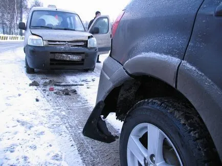 Mi repülni ünnep - tette a kocsit a parkolóban a repülőtér közelében Sheremetyevo