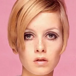 Smink Twiggy tenni az előírásoknak megfelelően (Twiggy) Twiggy smink végzett utasításai szerint