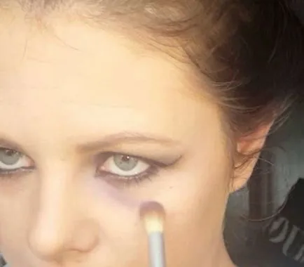 Smink Halloween nők, gyermekek és a lányok otthon, hogyan lehet a saját kezét (lányok) Smink Halloween otthon a lányok, és a lányok, hogyan lehet a saját kezét