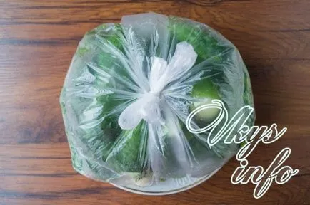 Sós uborka egy csomagban fokhagymás - recept fotókkal (csomag) Sós uborka egy csomagban fokhagymás - recept fotókkal