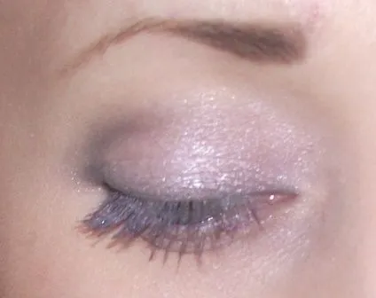 Kedvenc kéttónusú árnyékban Dior szemhéjfesték 2 couleurs, szám 055 koktél megjelenés értékelés (Dior) Kedvenc kéttónusú árnyékban Dior szemhéjfesték 2 couleurs, szám 055 koktél megjelenés vélemények