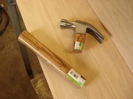 Hammer kezeddel, hogy hozzon létre egy eszköz a kezedben (74 fotó)