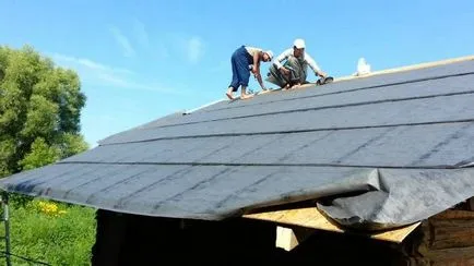 Lágy tető telepítés és a tető anyagmozgató technológia (telepítés) Tetőfedés és a technológia a tetőn fektetése