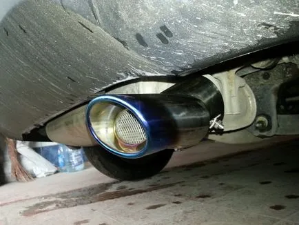 Kipufogóvég rozsdamentes acél vagy háttérvilágítással kettős turbina sípoló hang,
