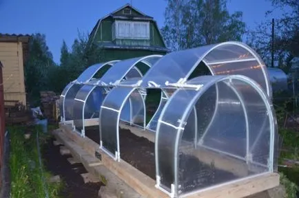 Greenhouse polikarbonát - kialakítási lehetőségeit, hogyan lehet a saját! (Üvegházi) Greenhouse polikarbonát - kialakítási lehetőségeit, hogyan lehet a saját!