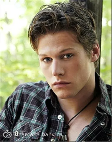 Karakterek Vampire Diaries