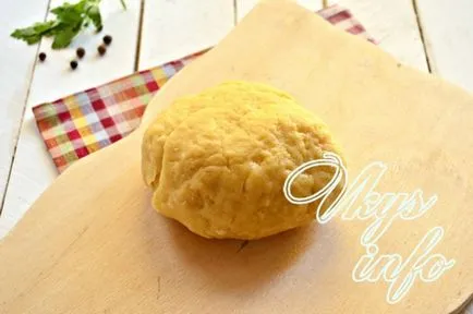 Pite csirke burgonyával kemencében recept fényképpel (csirke pite burgonya) Pite csirke burgonyával a sütőben recept egy fotó