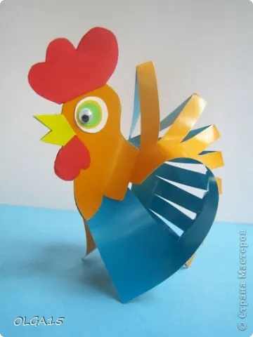 Papírból készült cikkek cockerel és tyúk az új 2017