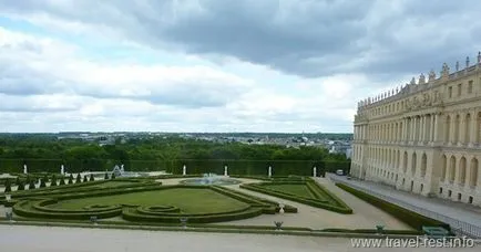 A kirándulás Versailles