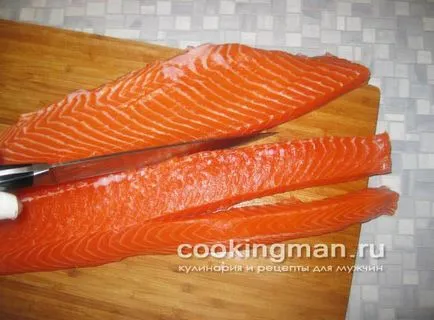 Felkészülés lazac filé sushi, tekercs, sashimi - főzés férfiak (sashimi) Felkészülés lazac filé sushi, tekercs, sashimi - főzés a férfiak