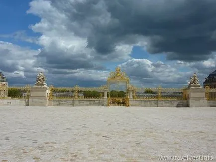 A kirándulás Versailles