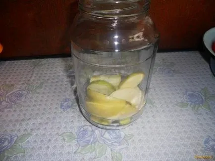 Paradicsom almával a téli recept fényképpel (recept) Paradicsom almával a téli recept egy fotó