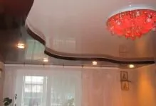 A sorozat javítások egy szobában egy szakaszon mennyezeti szakaszában a munka, milyen stádiumban csinálni, és (a sorrend a javítások egy szobában egy szakaszon mennyezet) A sorozat javítások egy szobában egy szakaszon mennyezeti szakaszában a munka, milyen stádiumban csinálni, és