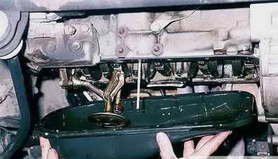 Gasket olajteknő egy 2110 csere saját kezűleg, jelei baj (fotó, videó) (2110) Gasket olajteknő egy 2110 csere saját kezűleg, jelei baj (fotó, videó)