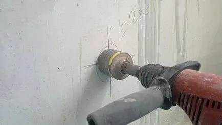 Vezetékek a lakásban a panel a kezét -, hogyan kell csinálni (kéz) Vezetékek a lakásban a panel a kezét -, hogyan kell csinálni