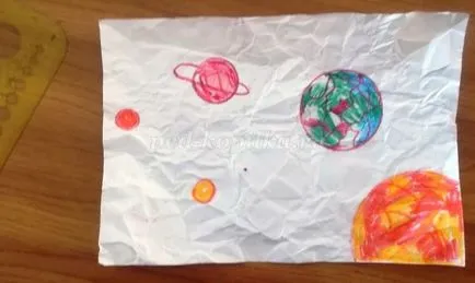 Rajz a gyermekek 5-7 éves, amelynek témája „Space” szakaszokban fotókkal (az alany) Rajz a gyermekek 5-7 éves, amelynek témája „Space” szakaszokban fotókkal