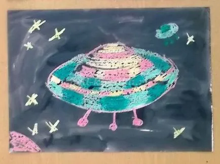 Rajz a gyermekek 5-7 éves, amelynek témája „Space” szakaszokban fényképpel (szakaszosan) Rajz a gyermekek 5-7 éves, amelynek témája „Space” szakaszokban fotókkal
