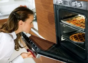 Titkok Sütés sütemények elektromos kemencében (titkok) Titkok Sütés sütemények elektromos sütő