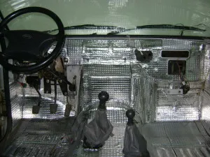 Hangszigetelés UAZ Patriot kezek - Fotó és videó (zajszigetelés) Hangszigetelés UAZ Patriot kezek - fotó és videó