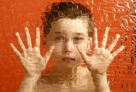 Asperger-szindróma tünetei felnőtteknél és gyermekeknél (tünetek) Asperger-szindróma tünetei gyermekeknél és felnőtteknél
