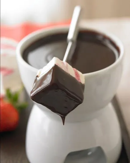 Csokoládé fondü egy lépésről lépésre recept fotók