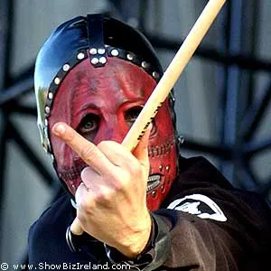 Slipknot életrajz kép - 50 árnyalatú sárga - hírek, viccek, torma (csoport) Slipknot életrajz kép - 50 árnyalatú sárga - hírek, viccek, torma