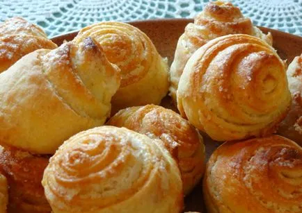 Édes tekercs - a megfelelő recept -, hogyan kell elkészíteni egy finom édes