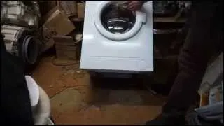 Videó hogyan távolítsa el a fedelet a mosógép Indesit ingyenes (youtube) Videó hogyan távolítsa el a fedelet a mosógép Indesit ingyenes