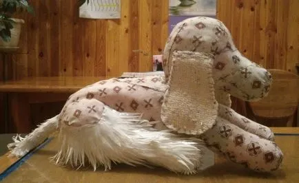 Kutya a műanyag zacskók