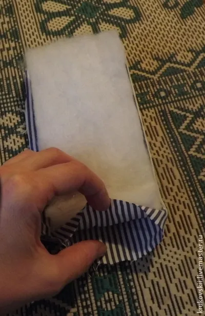 Módszer egyenletes feltöltését a matrac vagy takaró (kéz) Módszer egyenletes feltöltését a matrac vagy takaró
