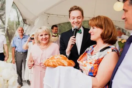 Esküvői cipó hagyomány és a modernitás