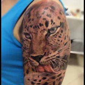 Tetoválás a lábán - 168 A legjobb fotók tetoválás 2017