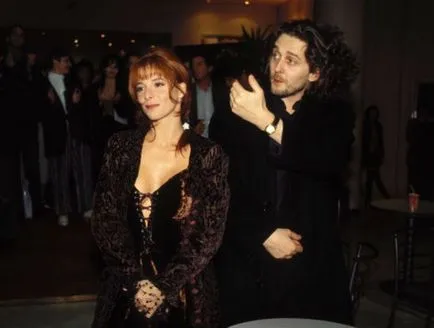 Titkok Mylene Farmer, amely tények az egyik legrejtélyesebb énekes nem kíván megjegyzést (a legtöbb) Titkok Mylene Farmer, amely tények az egyik legrejtélyesebb énekes inkább nem kommentálom