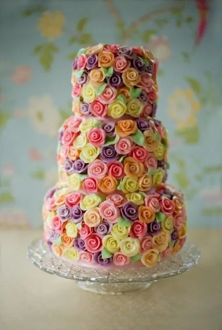 Top 15 ötleteket díszítésére egy esküvői torta (esküvő) Top 15 ötleteket díszítésére egy esküvői torta