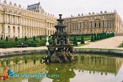 Versailles Párizs, hogyan lehet a jegyek árát a Versailles-i palota, míg az (ár) Versailles Párizs, hogyan lehet a jegyek árát a versailles-i kastély, munka közben