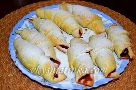 Sütés kelt tésztából - recept fotókkal (recept) Sütés kelt tésztából - recept fotókkal