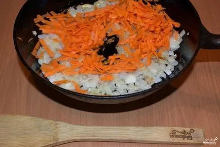 Ízletes leves csirkével - lépésről lépésre recept fotók