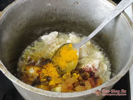 Finom pilaf csirke bográcsban recept lépésről lépésre képek (csirke) Finom pilaf csirke bográcsban recept lépésről lépésre fotók