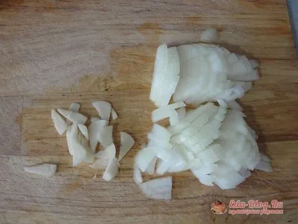Finom pilaf csirke bográcsban recept lépésről lépésre képek (csirke) Finom pilaf csirke bográcsban recept lépésről lépésre fotók