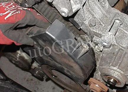 Cseréje a vezérműszíj Audi A4 1 8t