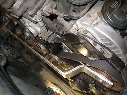 Cseréje a vezérműszíj Audi A6 kezük (vezérműszíj csere Audi) Cseréje a vezérműszíj Audi A6 kezük